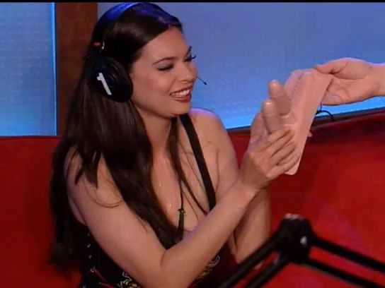 Howard Stern - Tera Patrick and Siobahn ride the Sybian