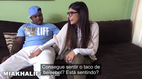 MIA KHALIFA - Obtendo Suas Entranhas Reorganizadas Pelo Pênis Grande De Rico Strong (Com Legendas!)